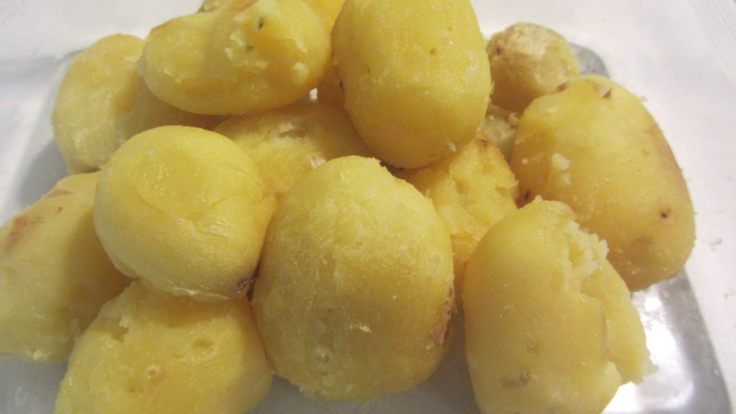 Patate cotte per i crocchè napoletani